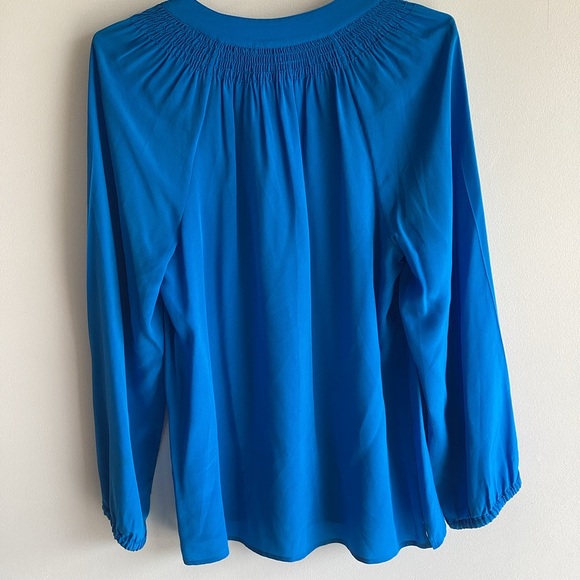 Lilly Pulitzer Elsa Silk Top Blue Size Small - Picture 7 of 7